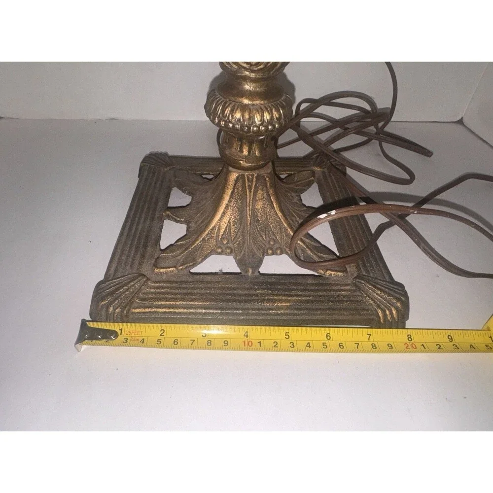 Vintage Art Deco Crystal Prisms Boudoir Table Lamp Cast Iron Bronze Tone 20s 30s